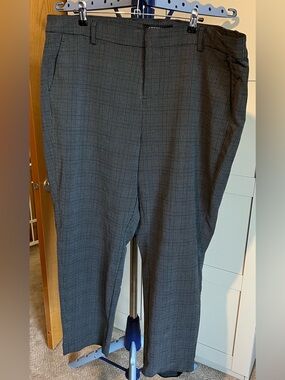 Liverpool Black Glen Plaid Pants